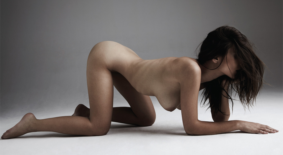 Emily Ratajkowski nude photo shop edited picture amazing body